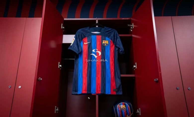 Фото - Ответ бывшему: команда «Барселона» может сыграть в футболках с рекламой Шакиры